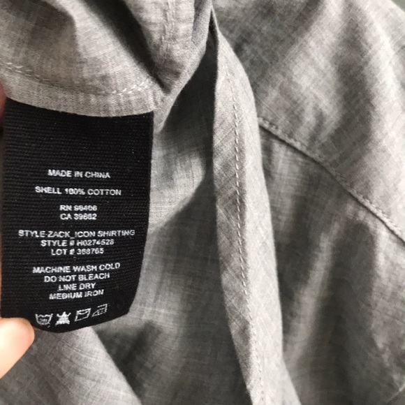 light gray THEORY 100% cotton button down longsleeve lightweight shirt EUC - Picture 4 of 6